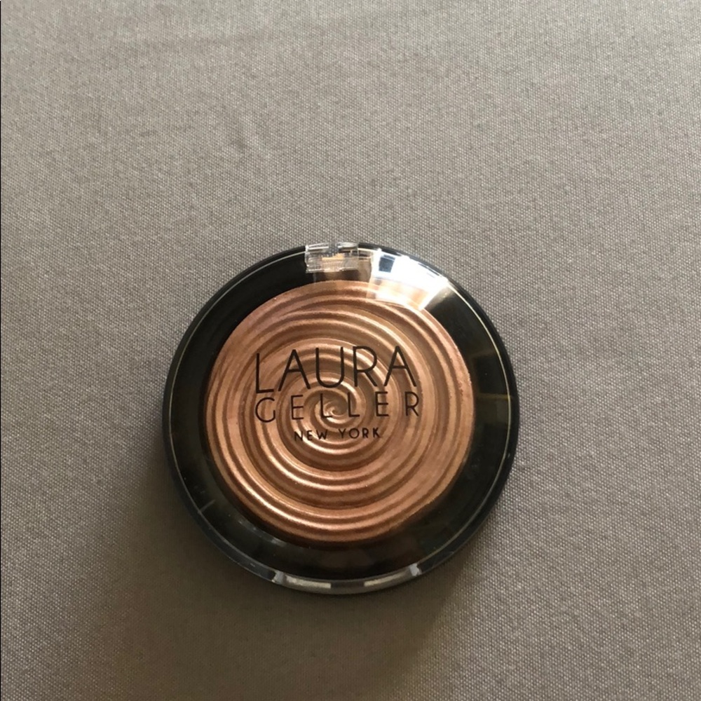 Baked Gelato Swirl Illuminator